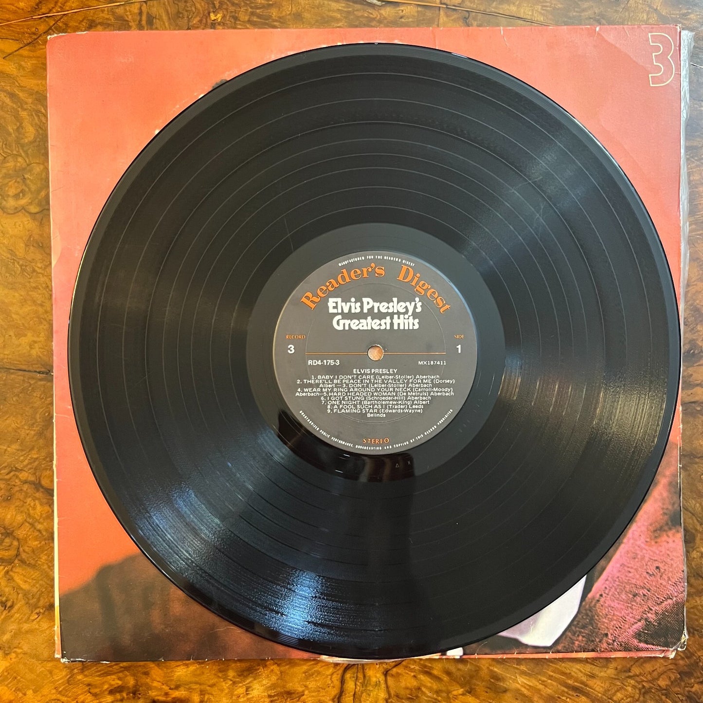 Elvis Presley Greatest Hits Vinyl Record