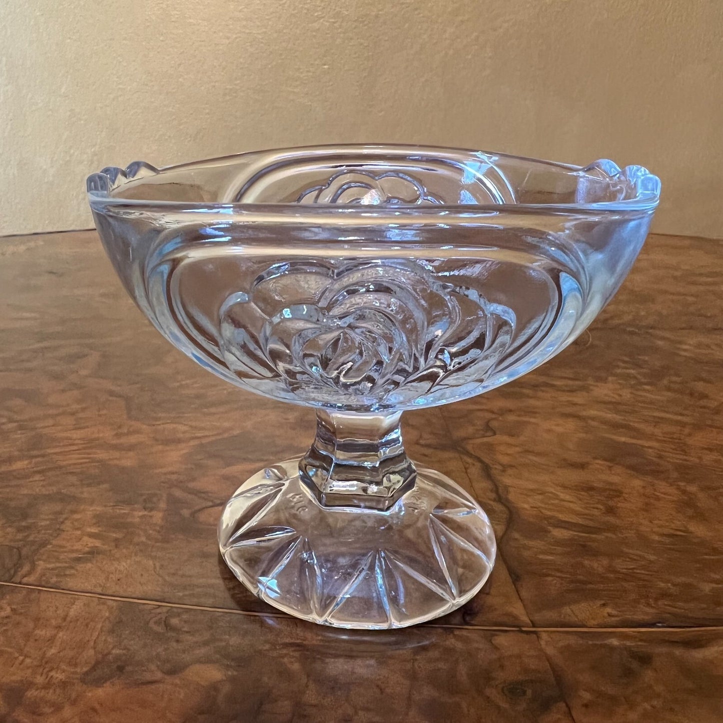 Glass Sundae Dessert Bowl