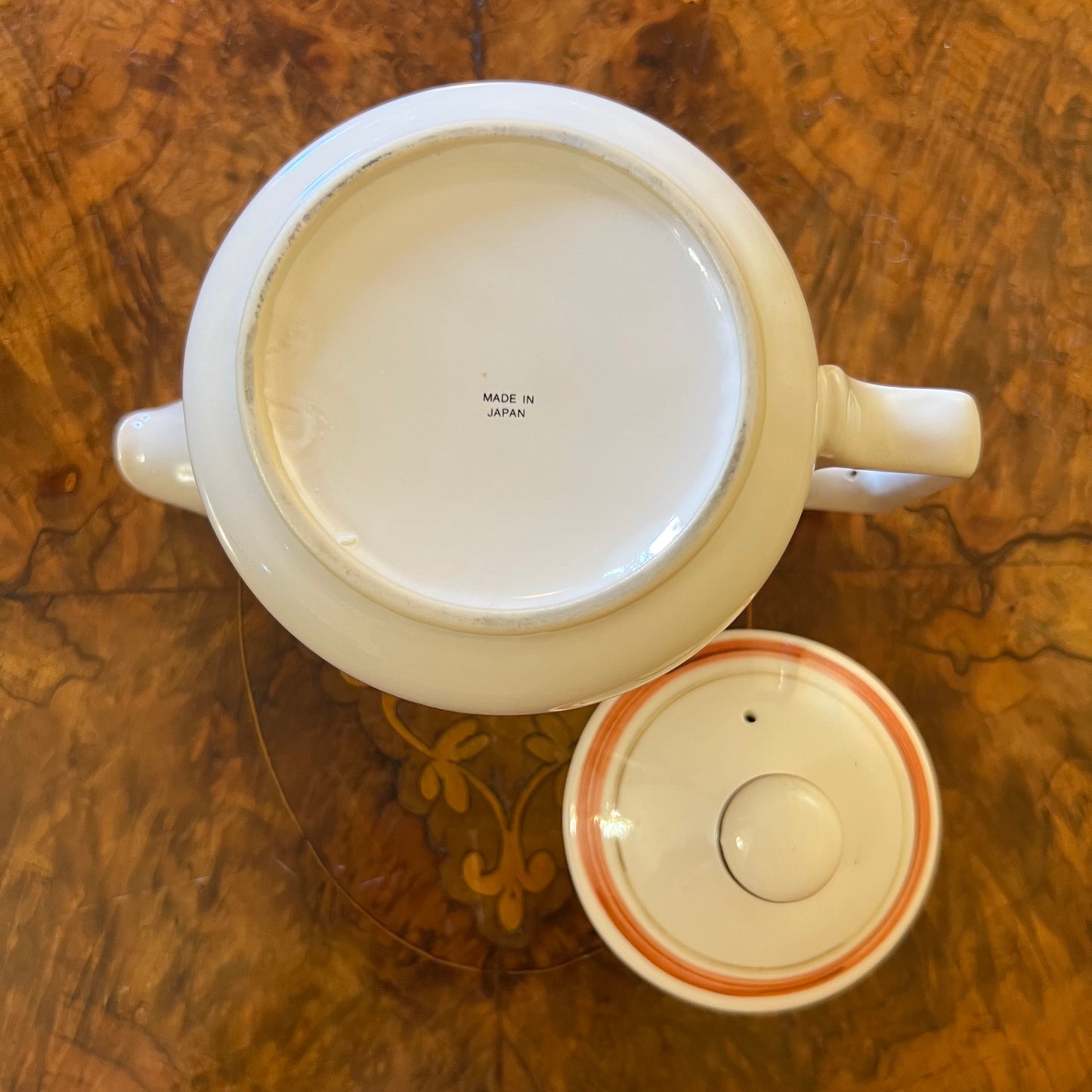 small teapot, French and English gift for Grandma