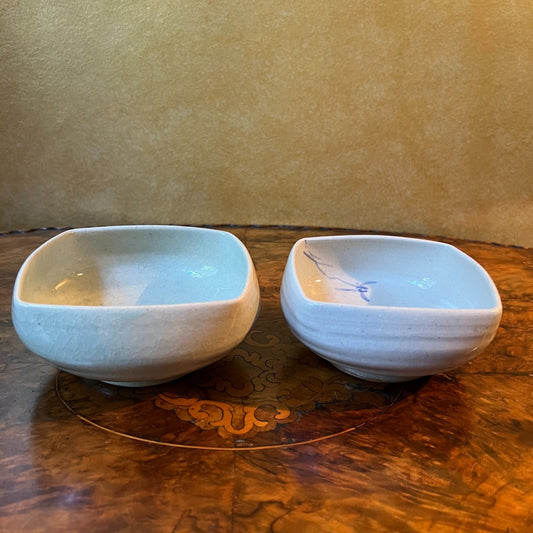Chinese Porcelain Square Bowls 
