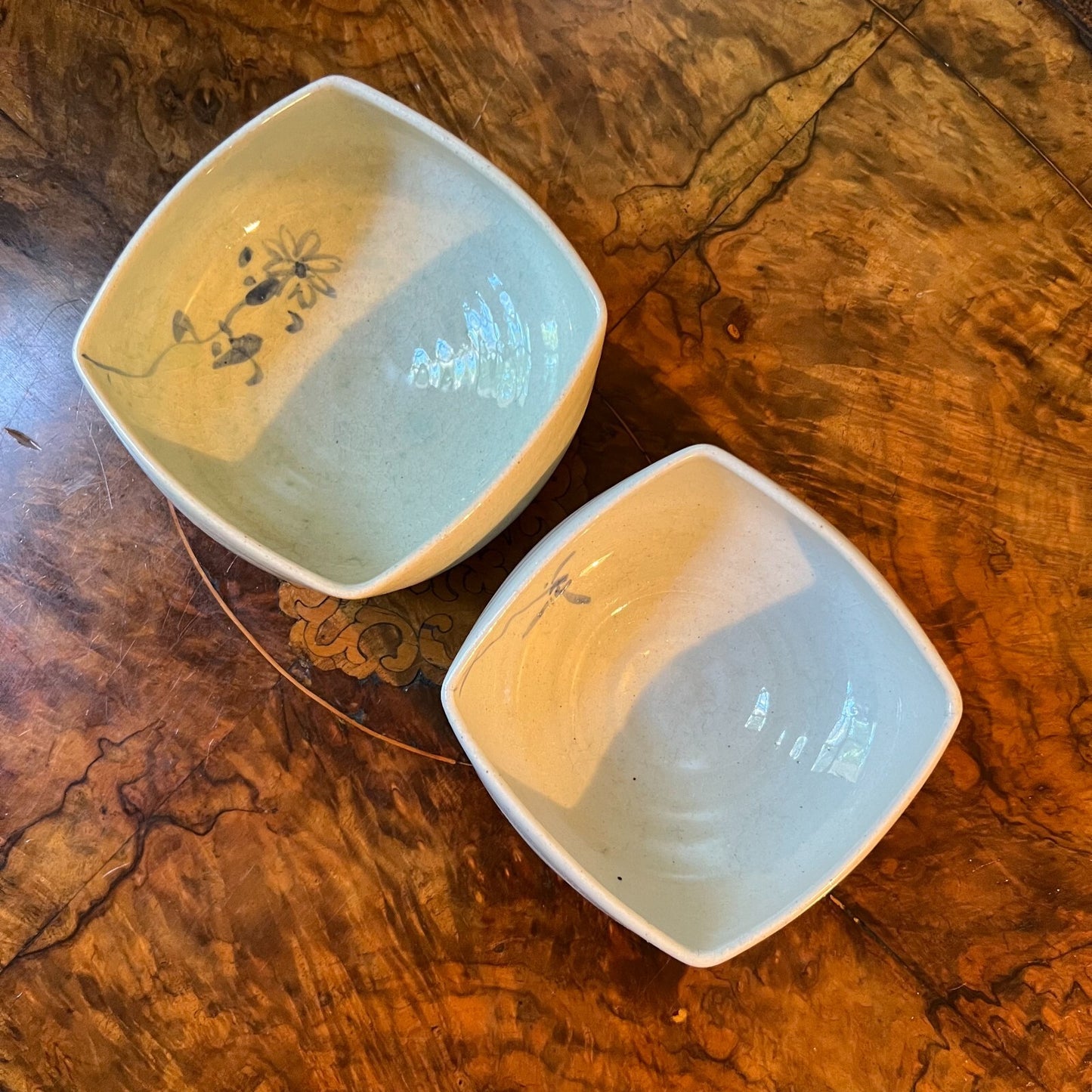 Chinese Porcelain Square Bowls Pair