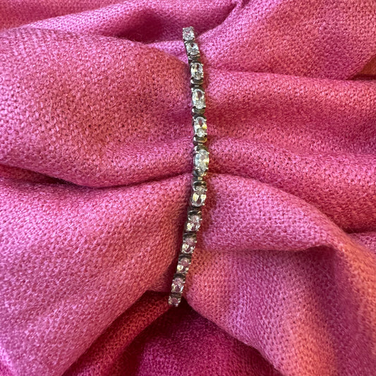 Clear Stones Sterling Silver Bracelet 