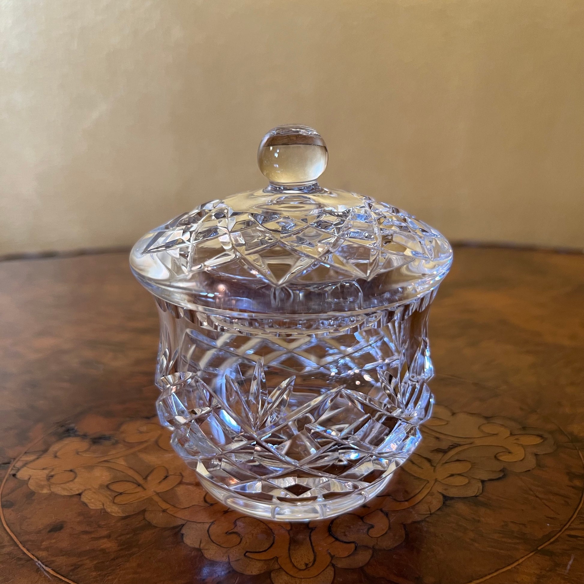  Crystal Jar