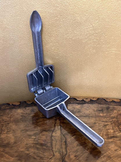 Distinctive Party Ice Crusher Vintage 