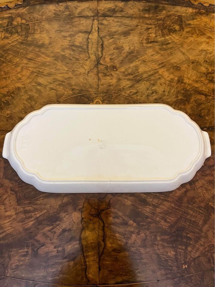 Empire_Lady_Crinoline_Sandwhich_Tray