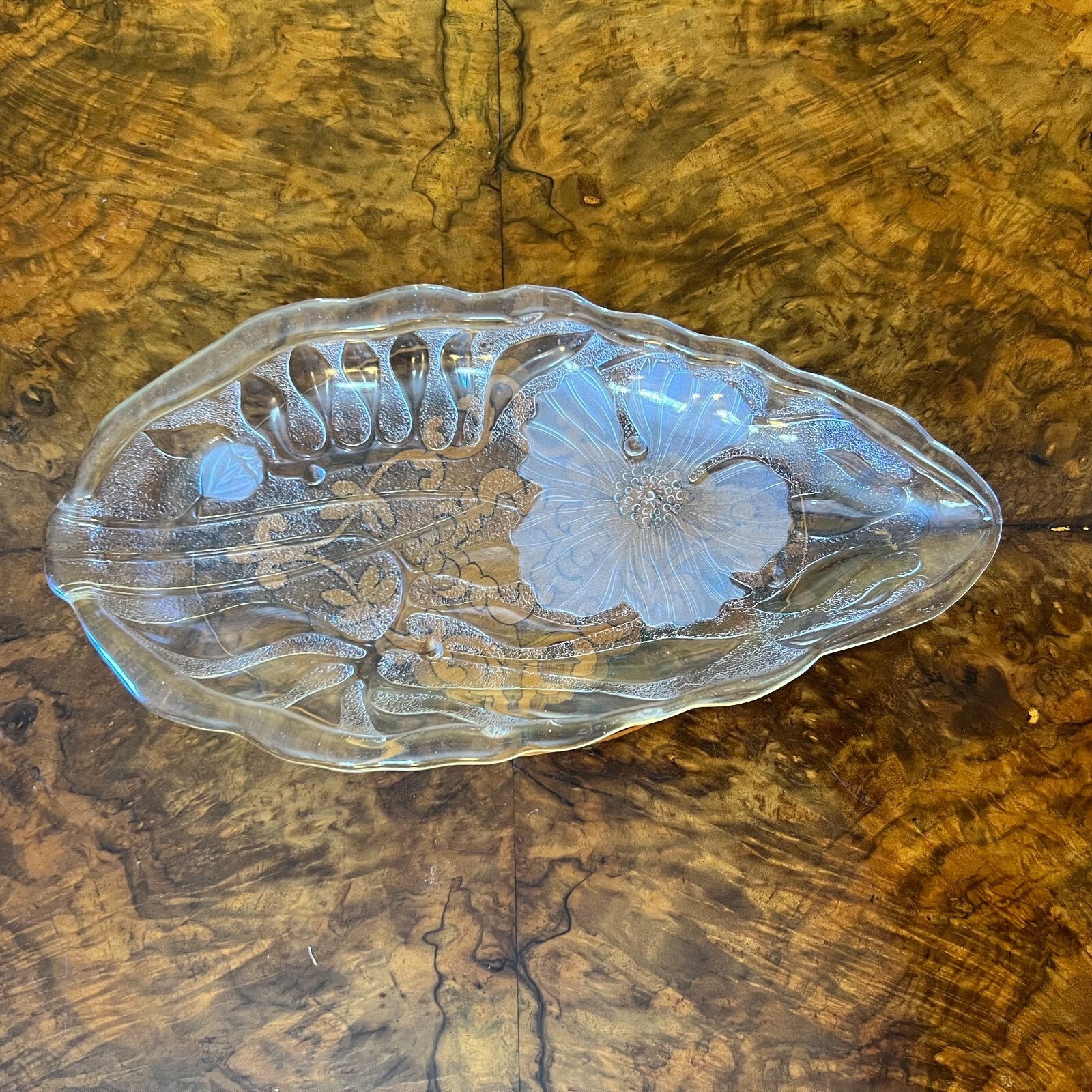 Floral Design Glass Leaf Shape Platter Dish 