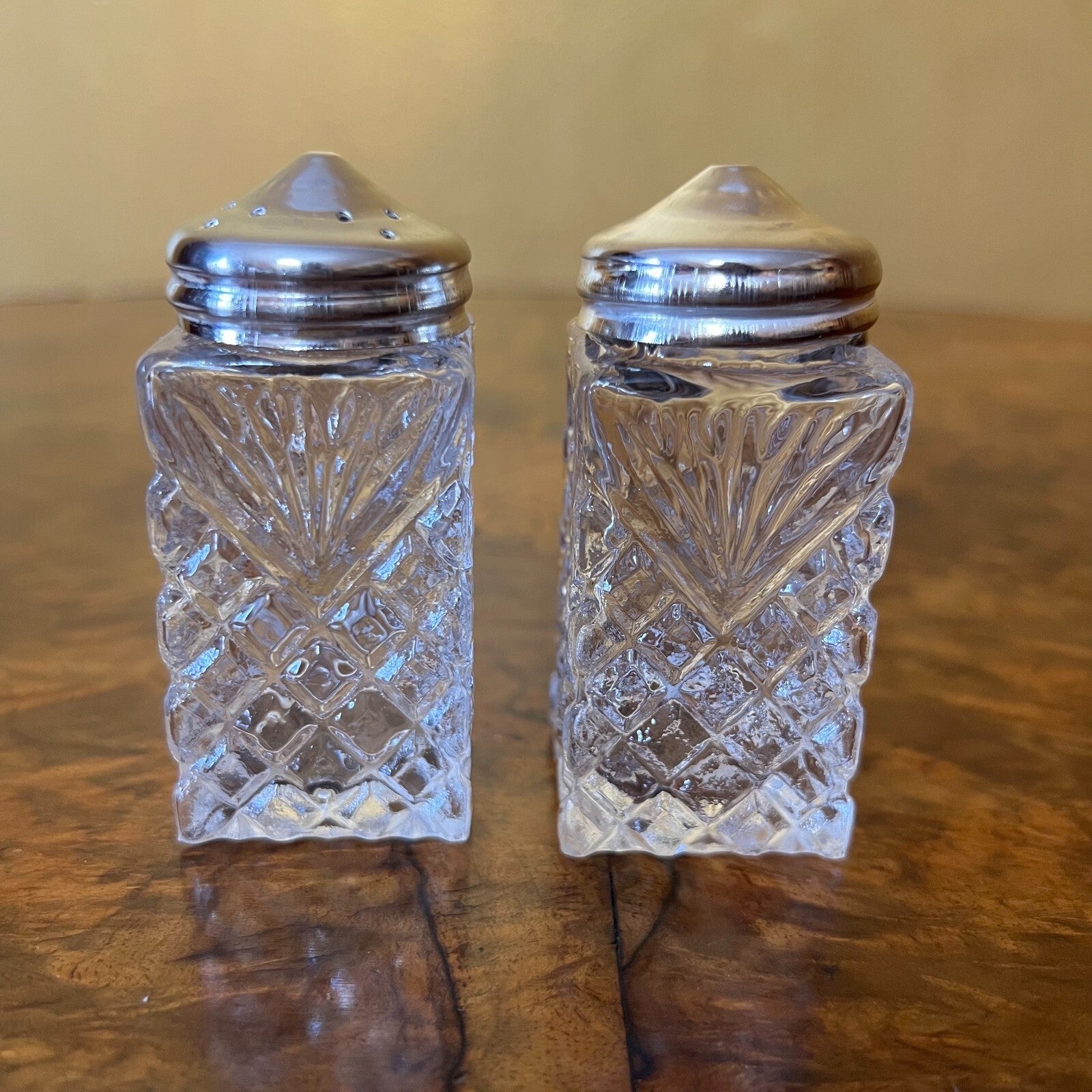 Glass Salt & Pepper Shakeres 