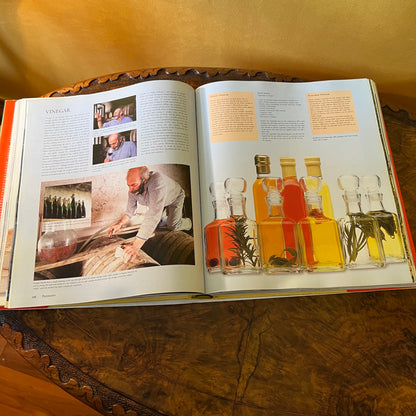 Culinaria Italy: Pasta, Pesto, Passion! HC/DJ Cookbook by Claudia Piras