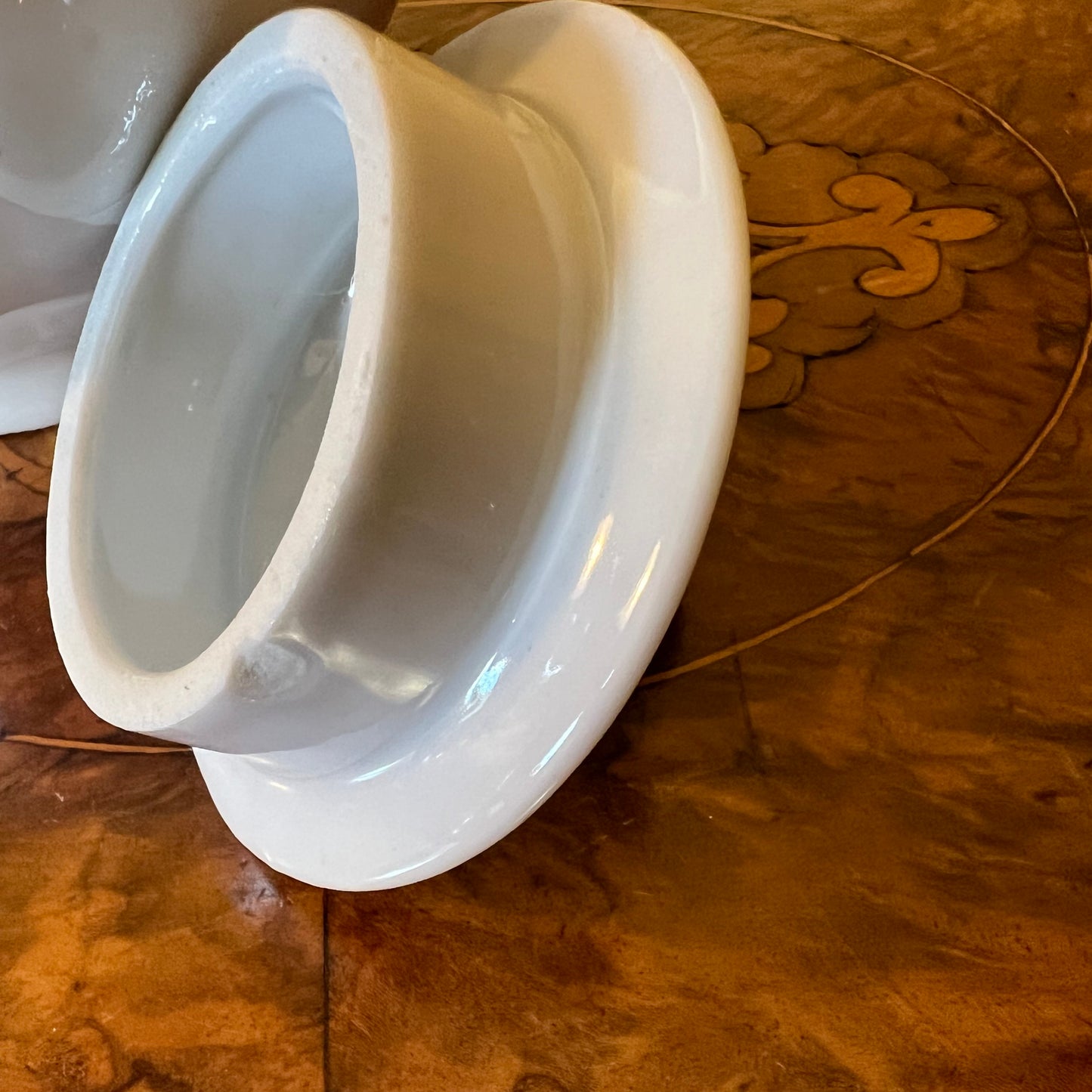 White Porcelain Tea Pot