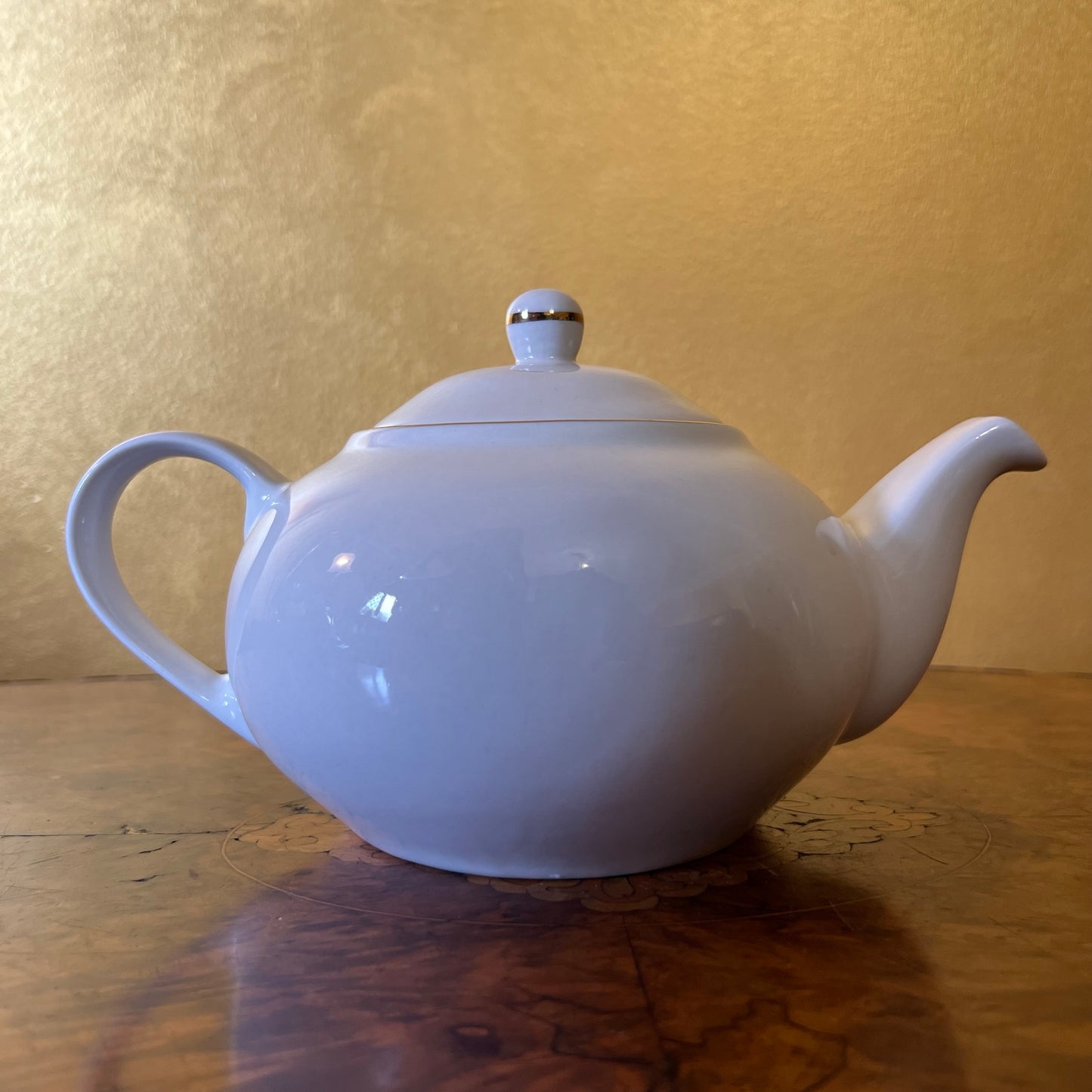Maxwell & Williams Partridge in a Pear Tree Teapot