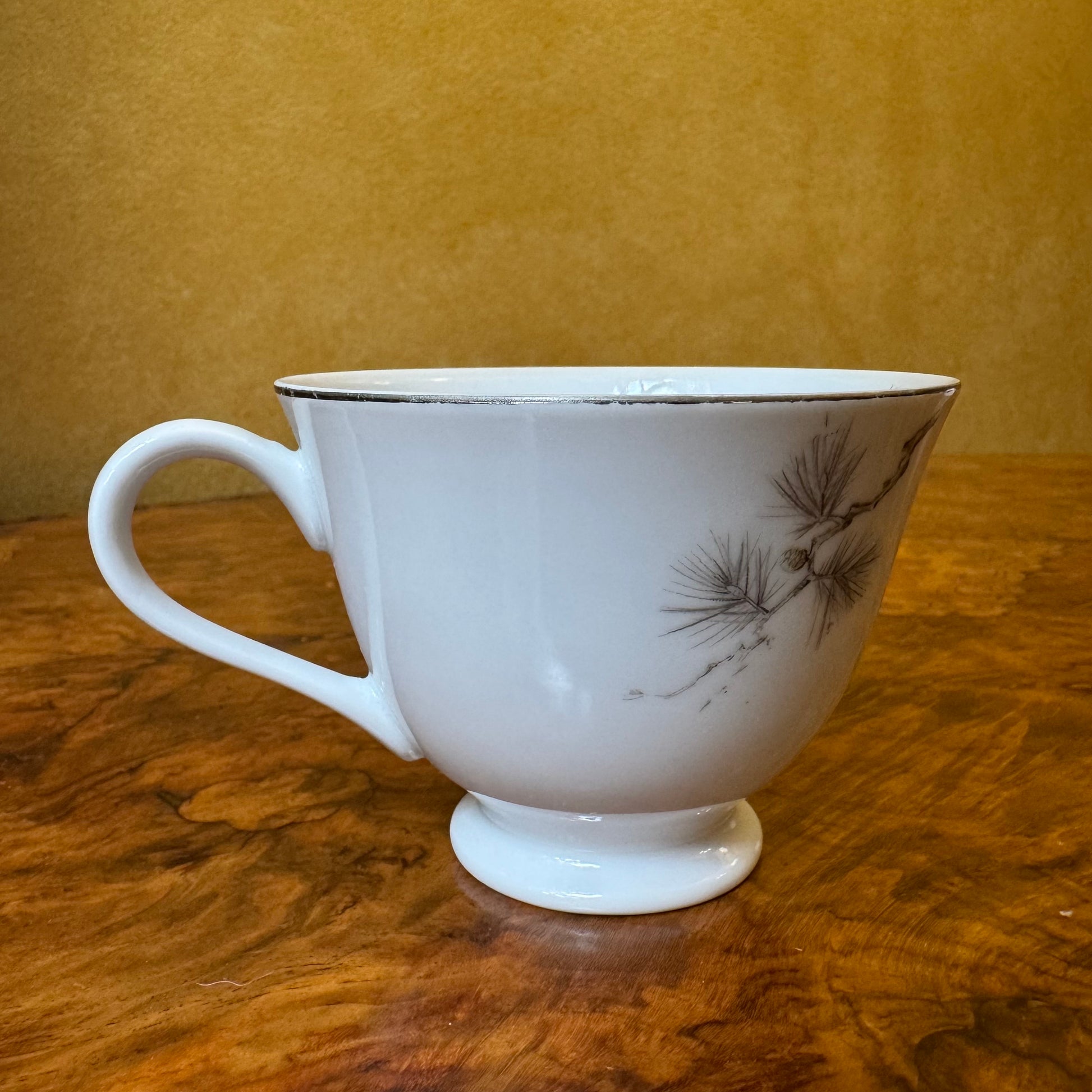 Japanese Pine Cone Tree Print Tea Cup 