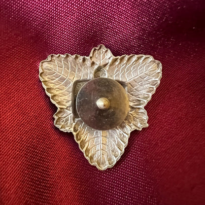  Leaf Shape Pin 