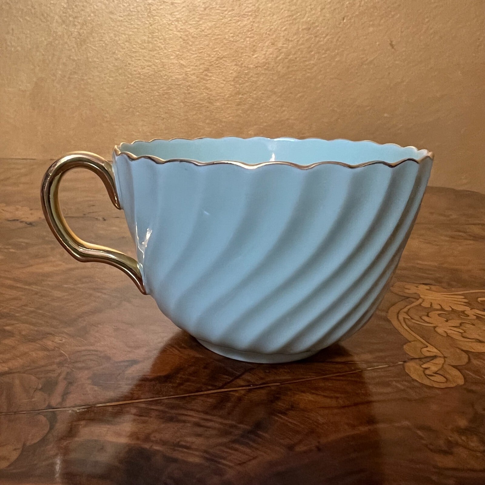 Minton Shell Green Tea Cup 