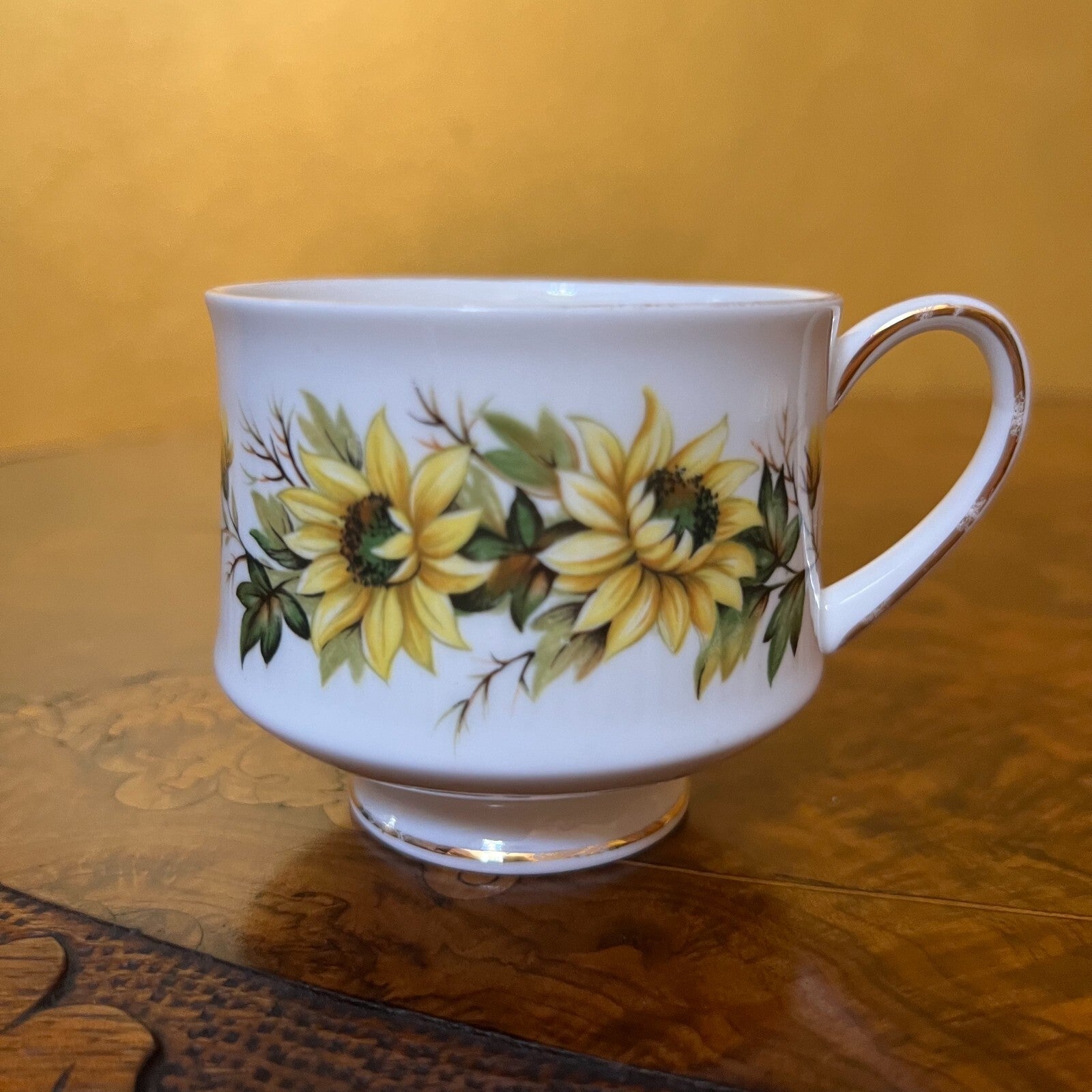 Paragon Sunflower Tea Cup & Saucer 