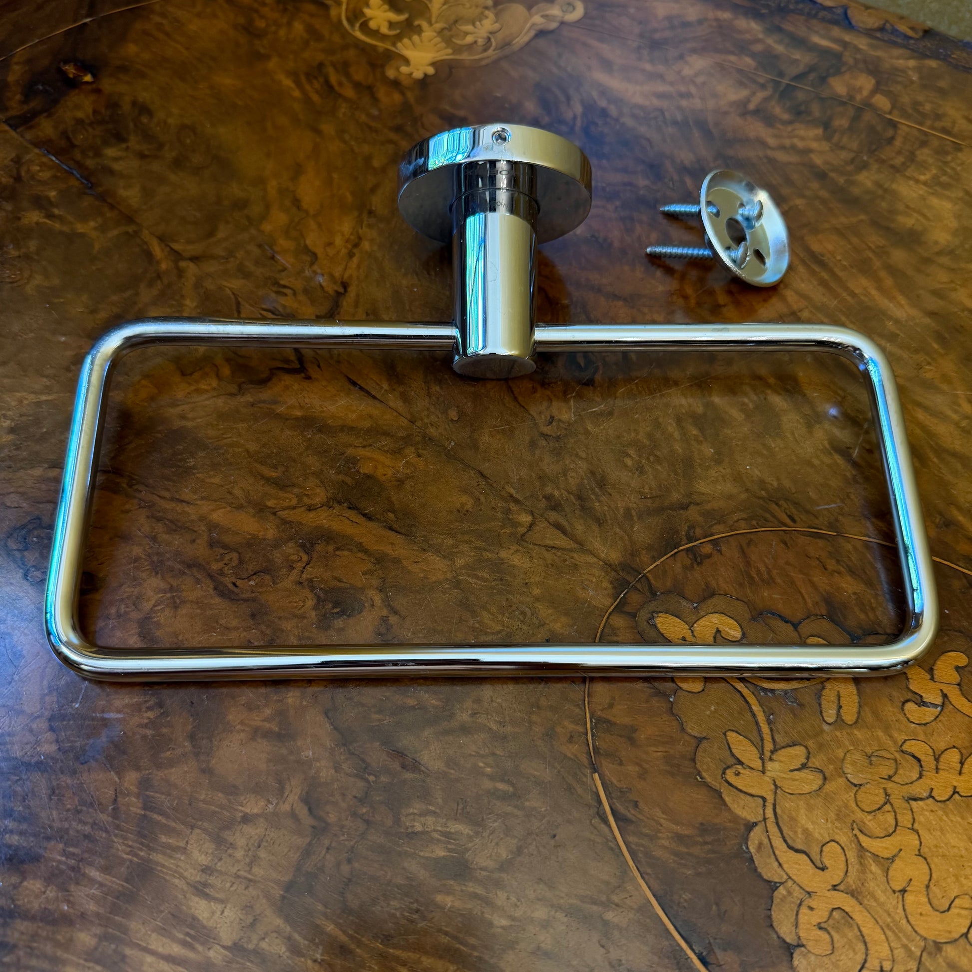 Phoenix Silver Rectangle Hand Towel Rack