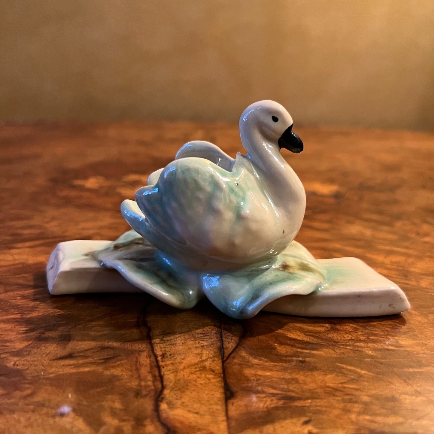 Porcelain Swan Figurine Ornament 