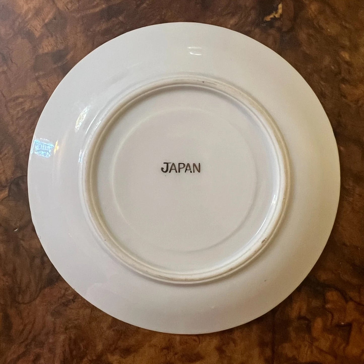 Purple Pearl Courting Print Coffee Saucer