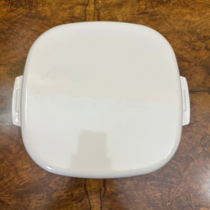Pyrex White Bluel Dish 