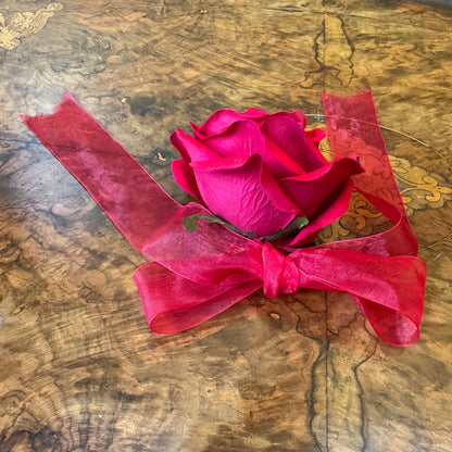 Red Rose Ribbon 
