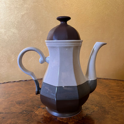 Tress Birds Nature Coffee Pot 