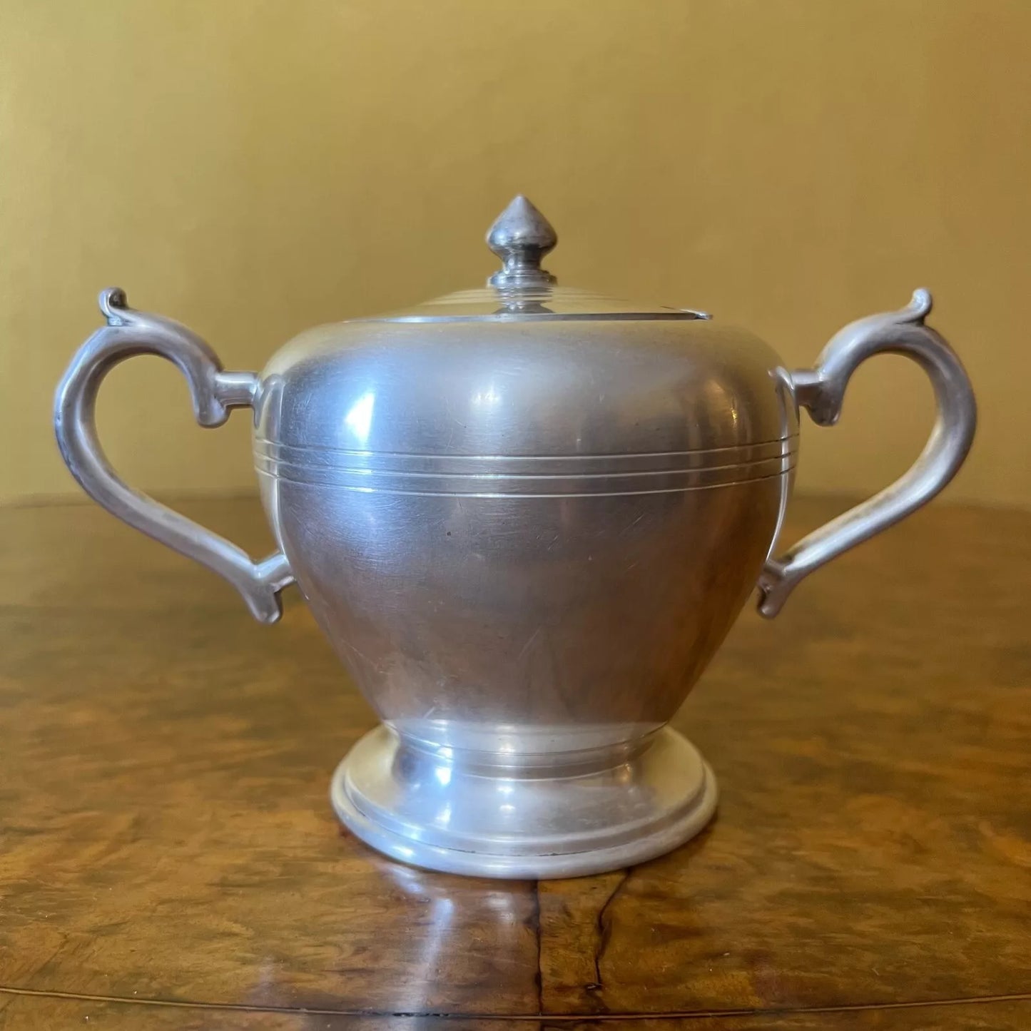 VintageCrusaderPlateSugarBowl
