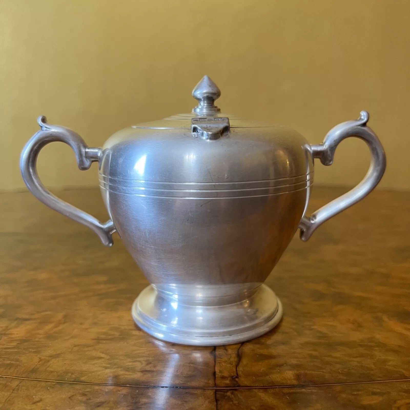 VintageCrusaderSilverPlateSugarBowl