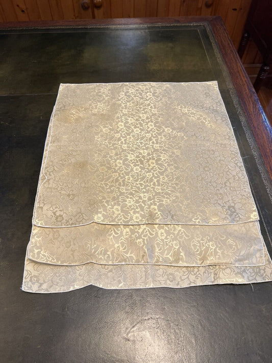 Vintage Cold Floral Pattern Napkins Set Of Three 