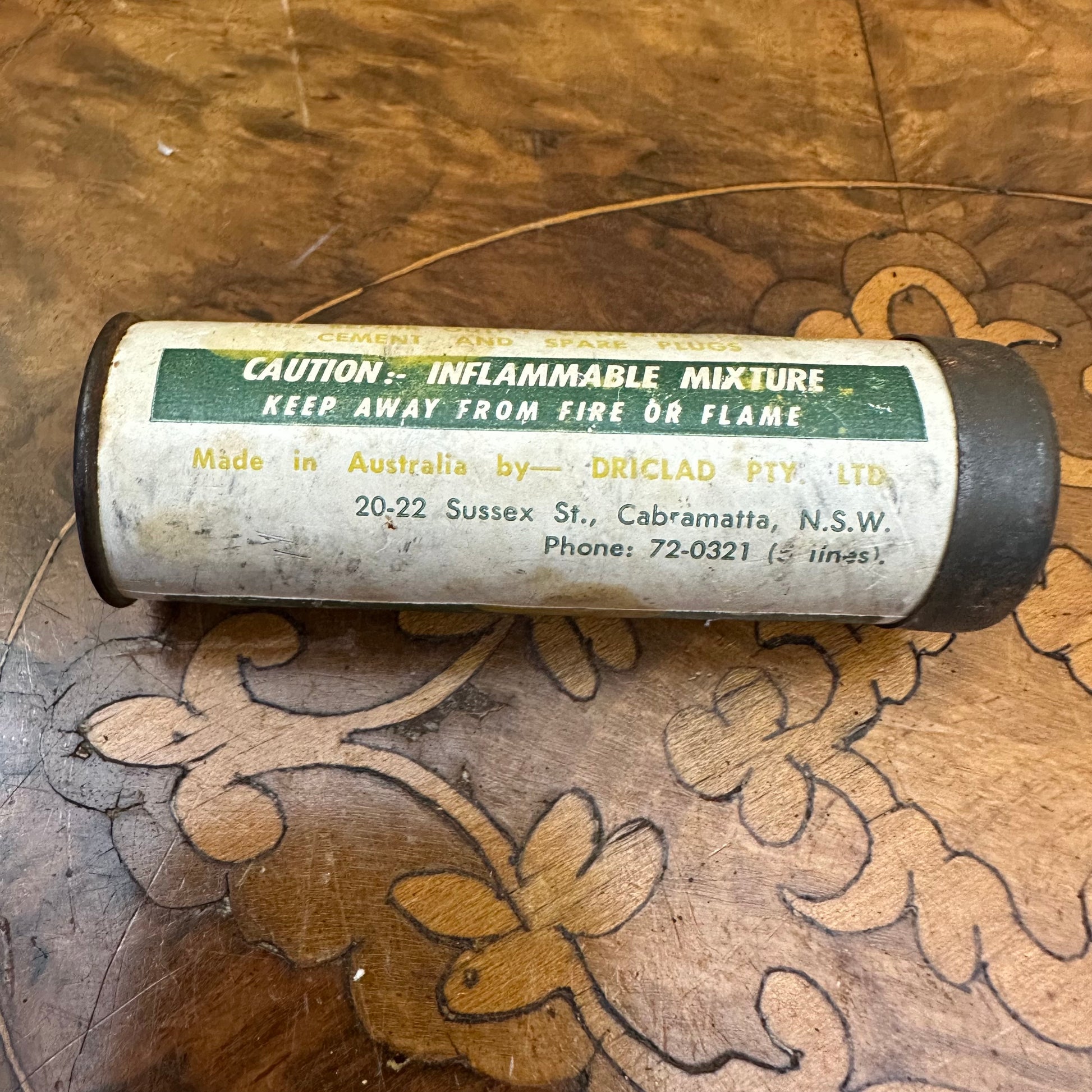 Vintage Driclad Repair Outfit Tin 
