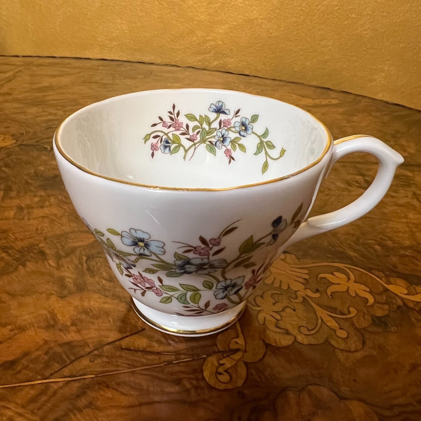 Vintage Duchess Floral Print Cup 