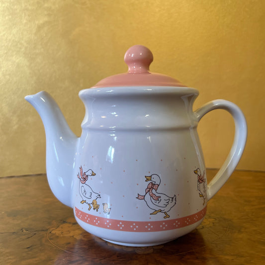 Vintage Duck Print Tea Pot 