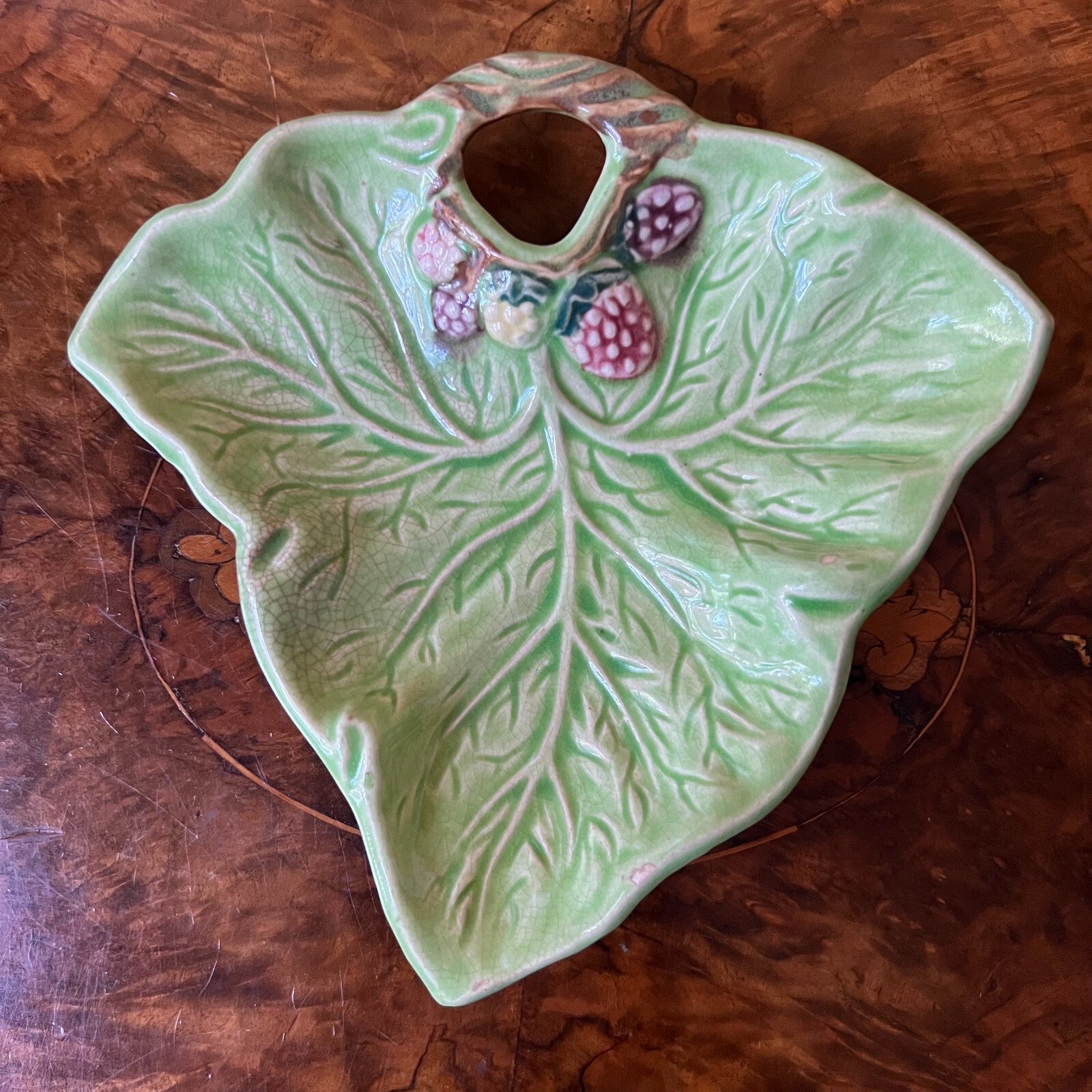 Vintage Green Lettuce Bowl 