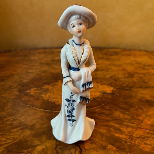 Vintage Lady Blue & White Figurine Statue 