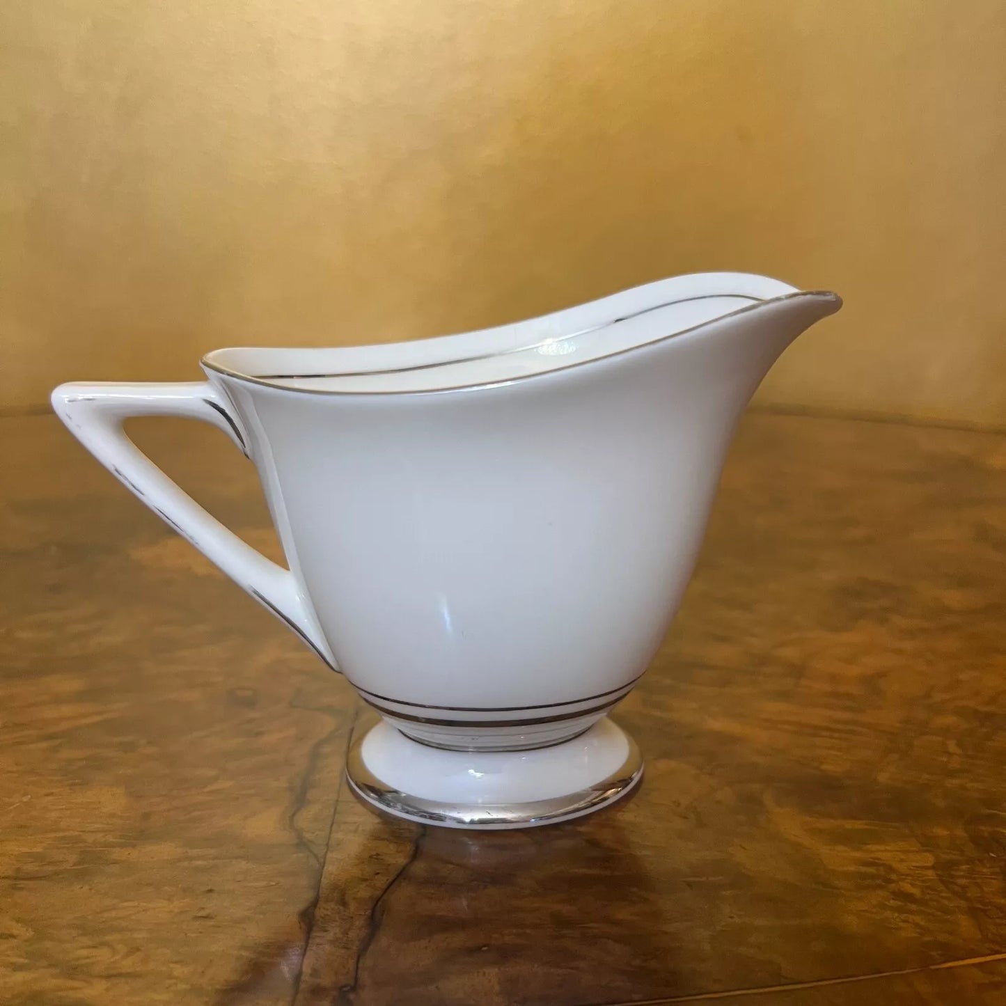 Vintage Royal Doulton Royalty Milk Creamer 