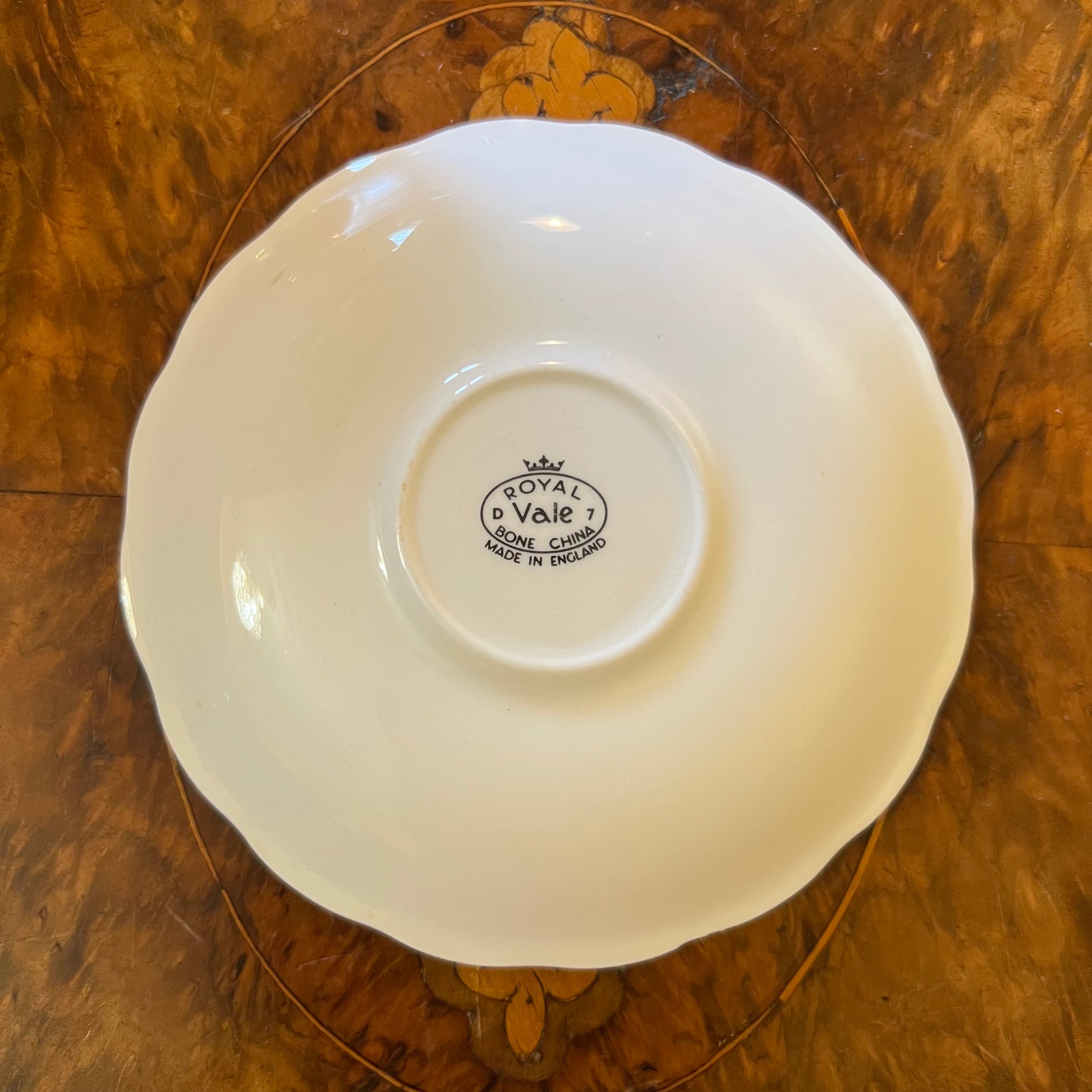 Vintage Royal Vale Green Star Saucer 