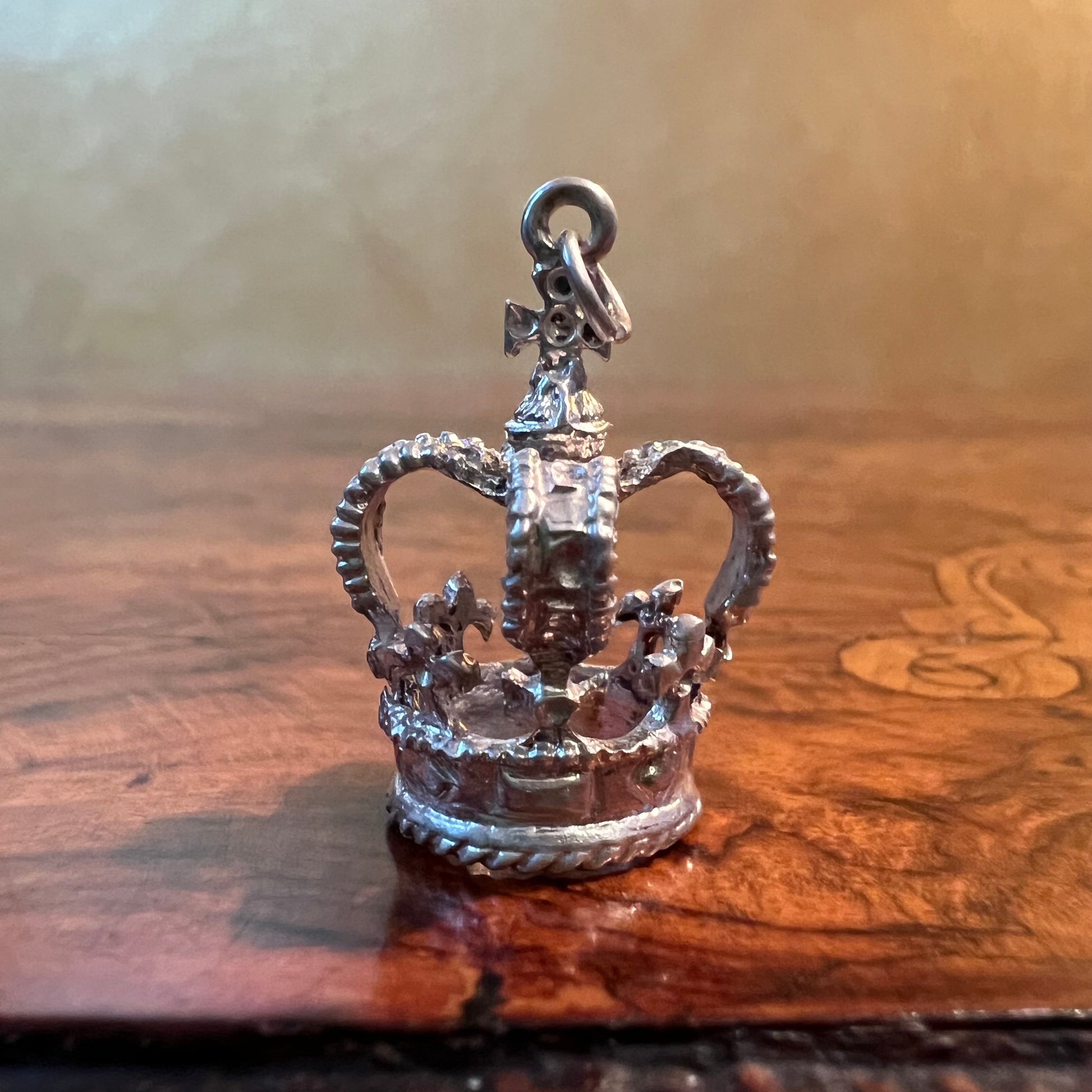 Vintage Silver Crown Pendant Charm