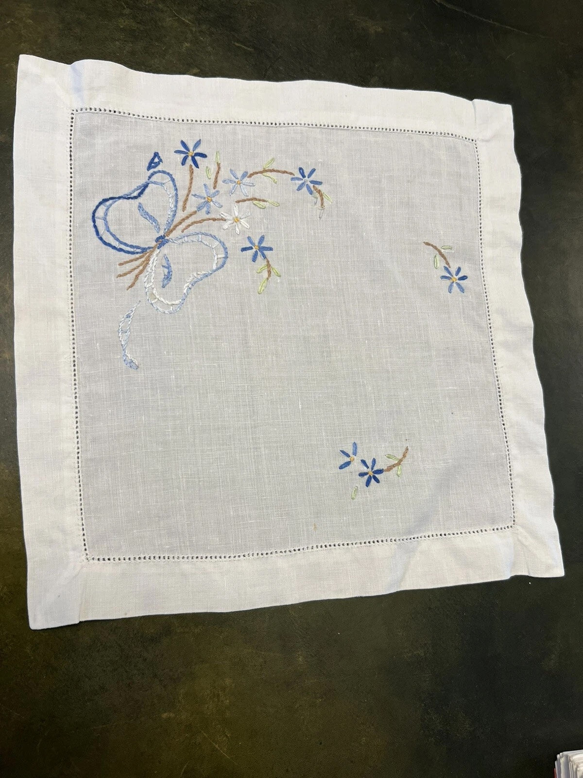 Vintage Square Embroidery Doily