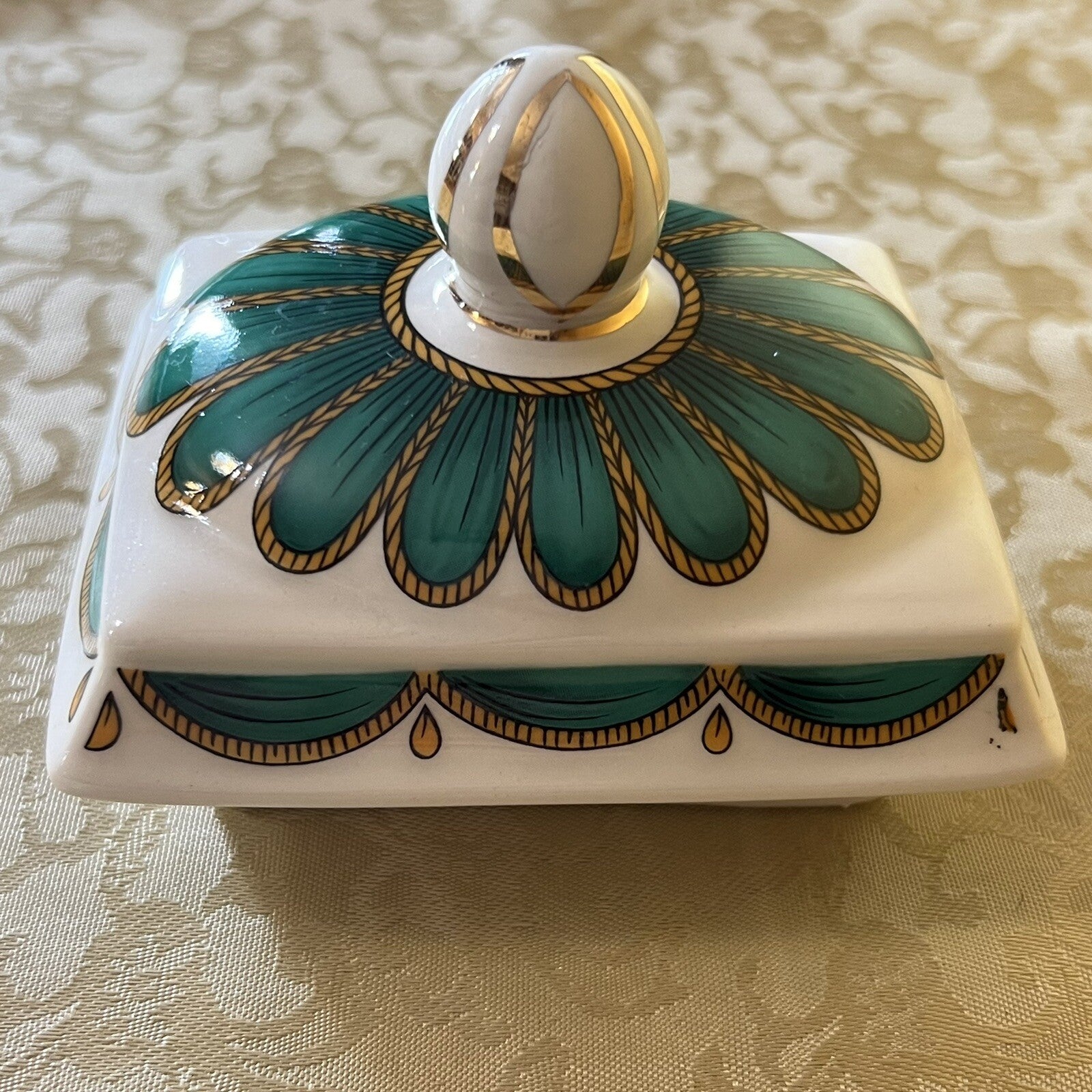 Vintage Tea Pot Top Only 