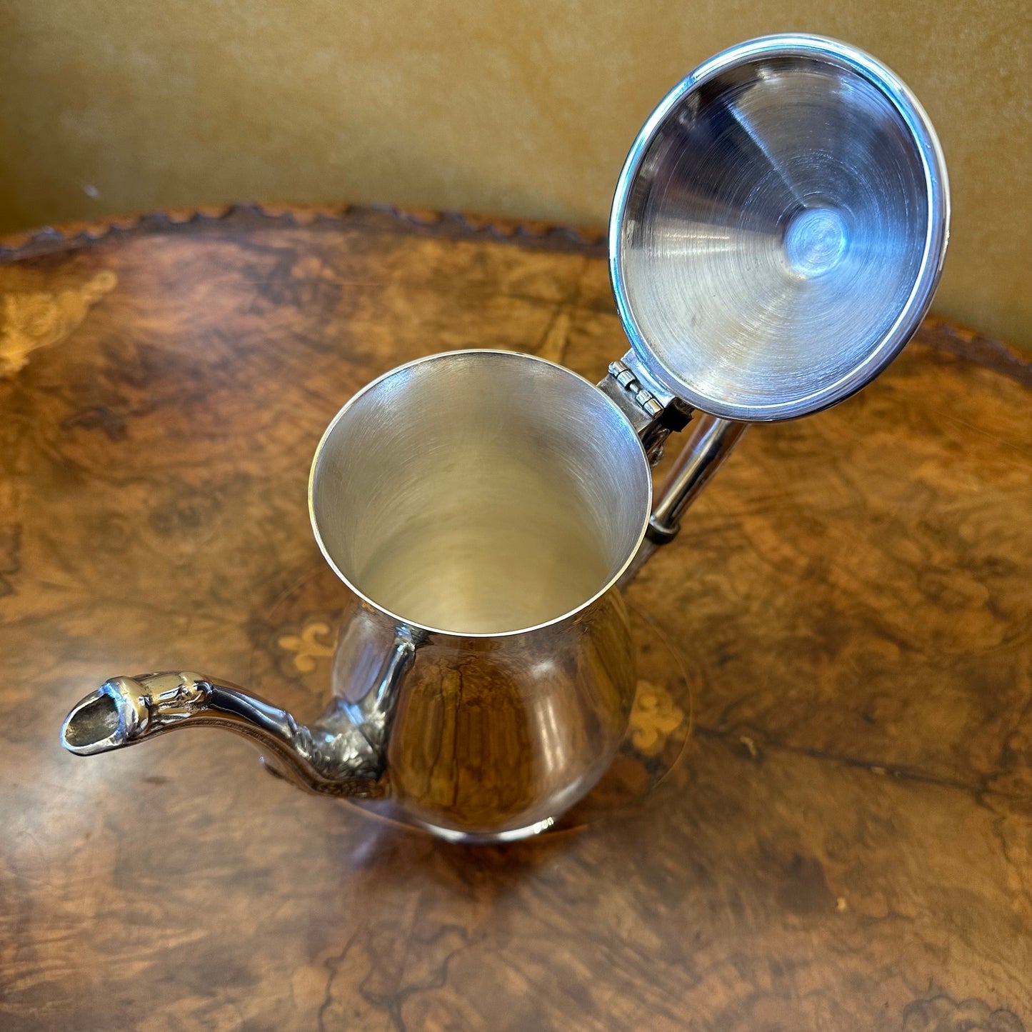 Vintage Vinners Silver Plated Pot 