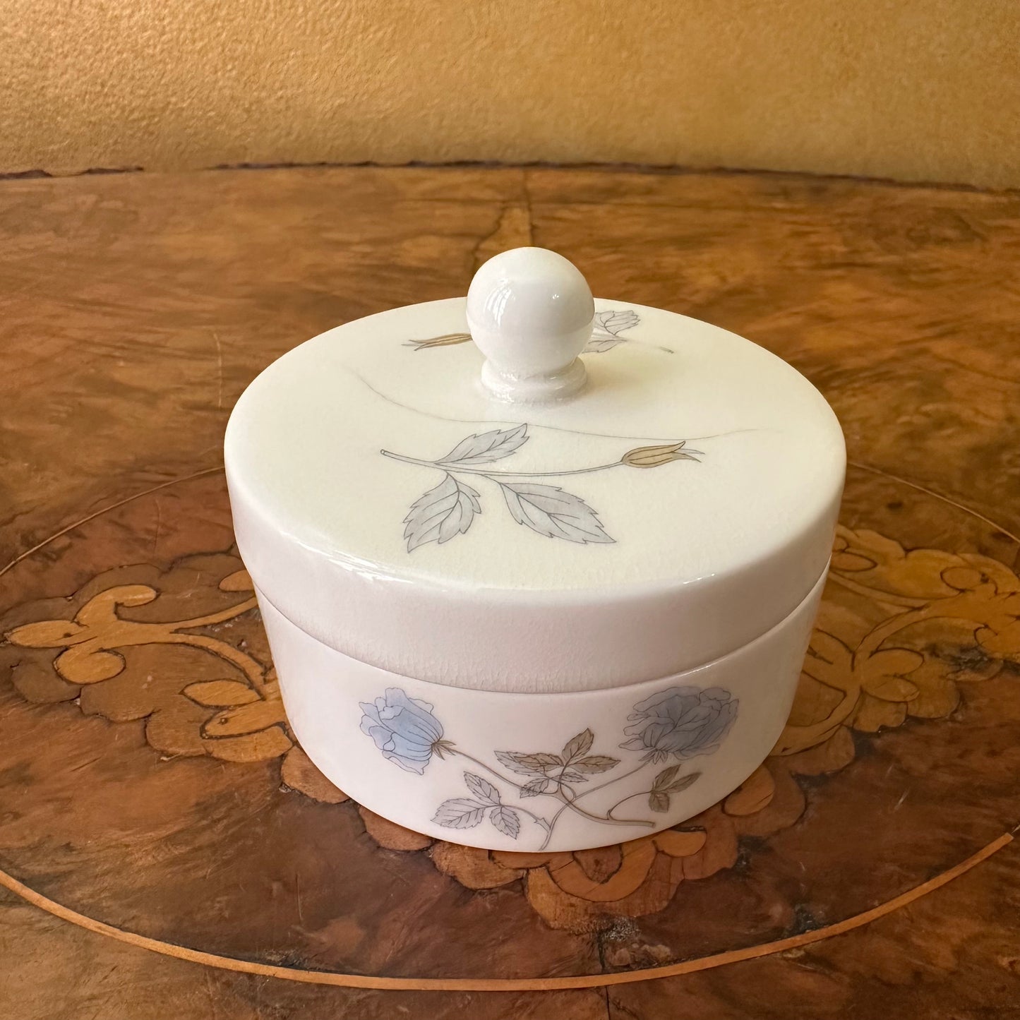Vintage Wedgwood Ice Rose Small Jar Trinket 