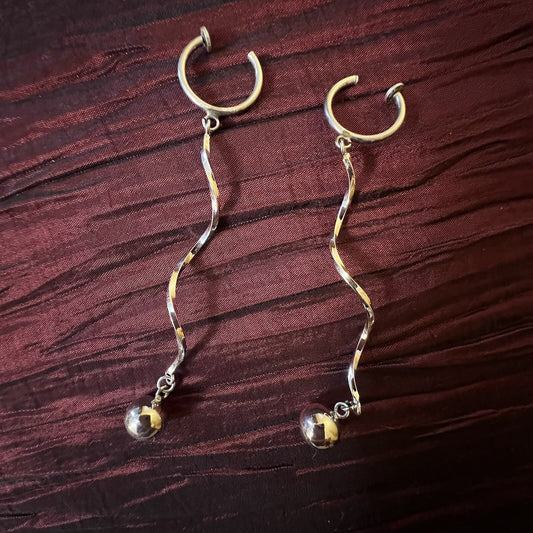 Vintage costume earrings 