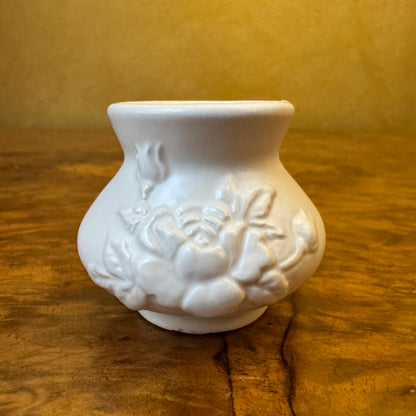 White Ceramic Miniature Bud Vase 
