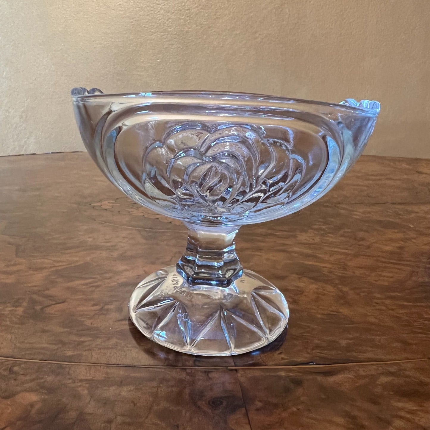 Glass Sundae Dessert Bowl