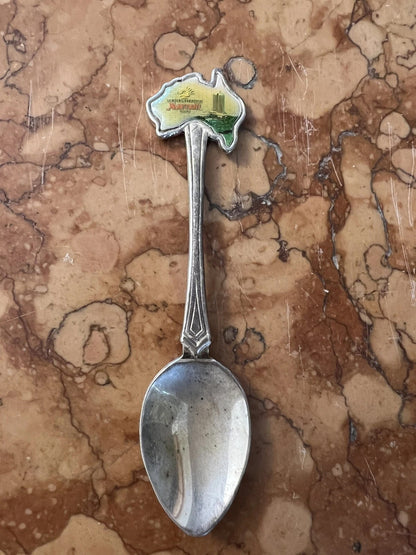 Vintage Surfer Paradise Marriott Tea Spoon