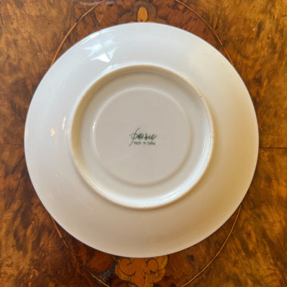 White & Gold Trim Tea Cup & Saucer