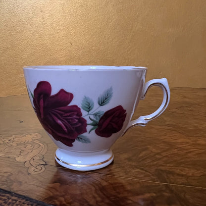 Vintage Royal Vale Rose Tea Cup Trio Set